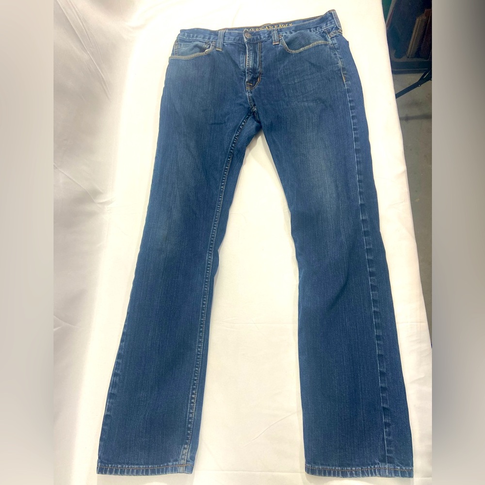 American Eagle Outfitters Men’s size 32x32 Slim  Blue Jeans